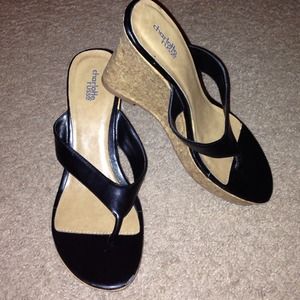 Black comfortable wedge heels