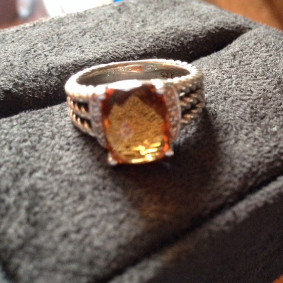 🎯sold on ebay🎯David Yurman Petite Wheaton