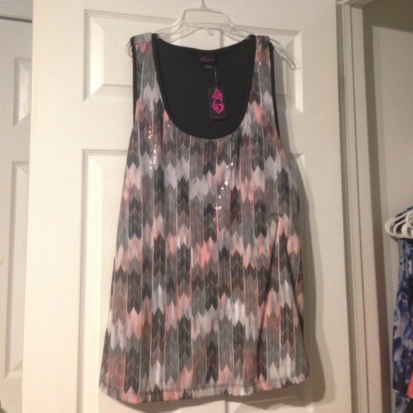 Nice torrid top never worn STILL HAS A TAG