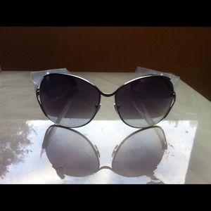 •Alexander McQueen SunGlasses•
