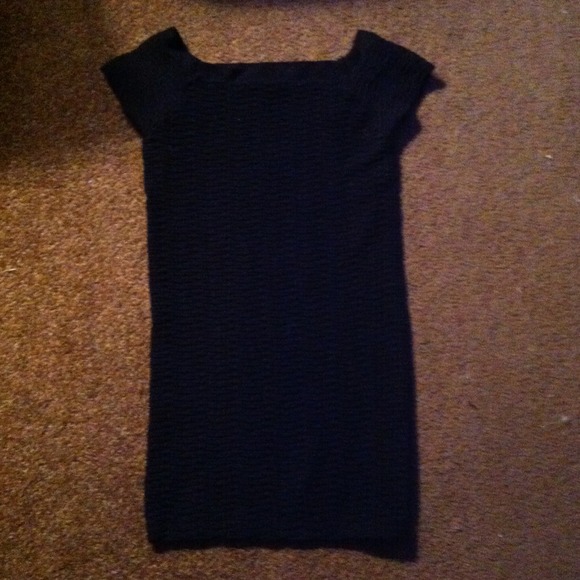 Top - Picture 1 of 1