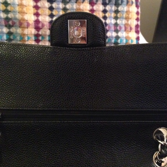 Chanel - Picture 4 of 4