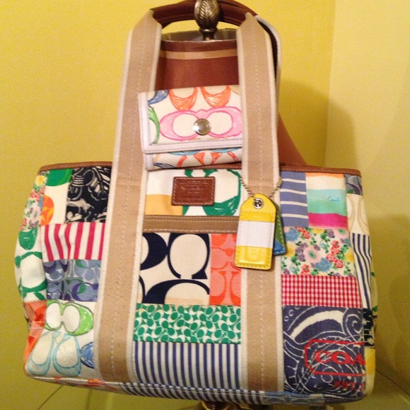 Authentic  coach bag !!