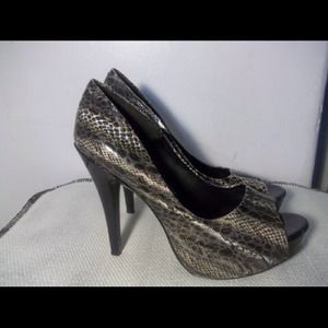 Jessica Simpson Shoes