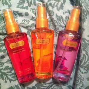 Victoria secret body spray