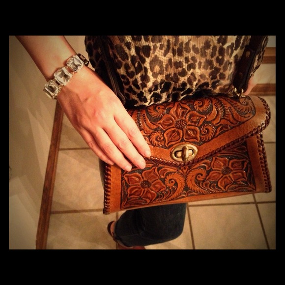 SOLD Custom handmade leather cross body bag