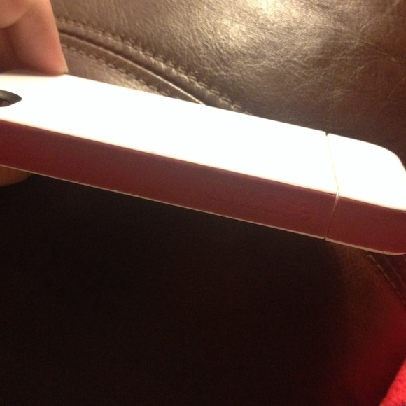 Incase - Picture 4 of 4