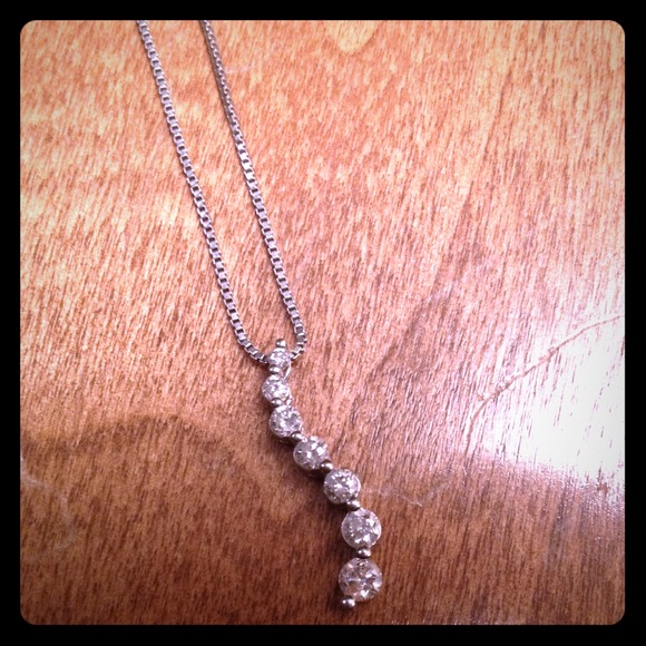1/2 ct. Diamond necklace