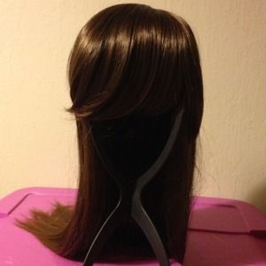 NWOT natural brown 21 inch long wig...