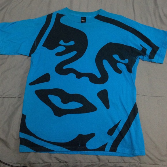 Obey shirt