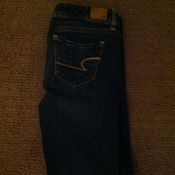 American eagle jeans!