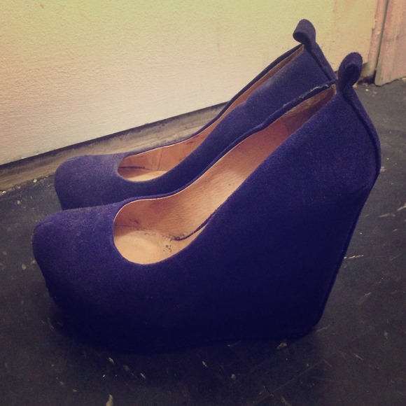 Aldo Purple platform wedge