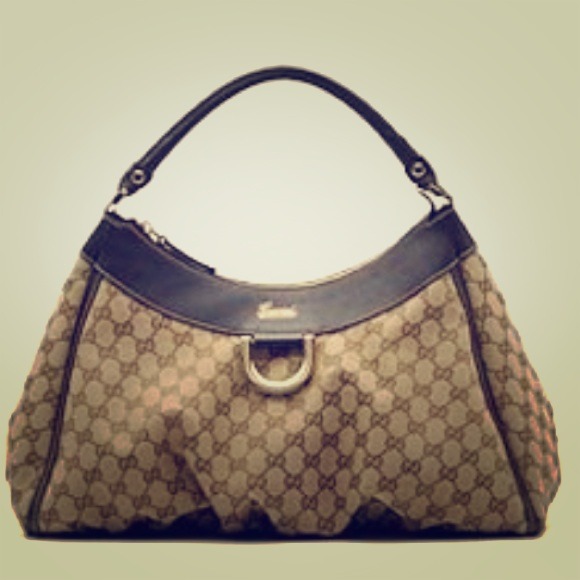 Gucci Handbags - ❌SOLD❌Gucci 'D Gold' large hobo with D-ring detail