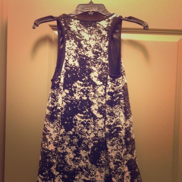 date layered dress. black n white lovely print