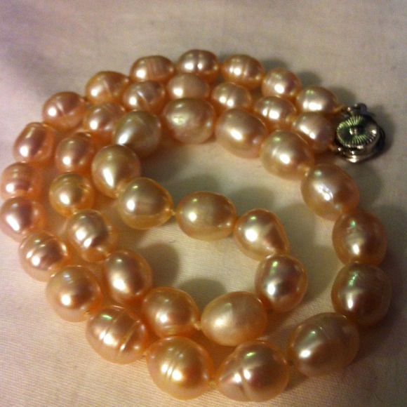 🚫🚫 SOLD🚫🚫Fresh water pearl necklace SOLD - Picture 4 of 4