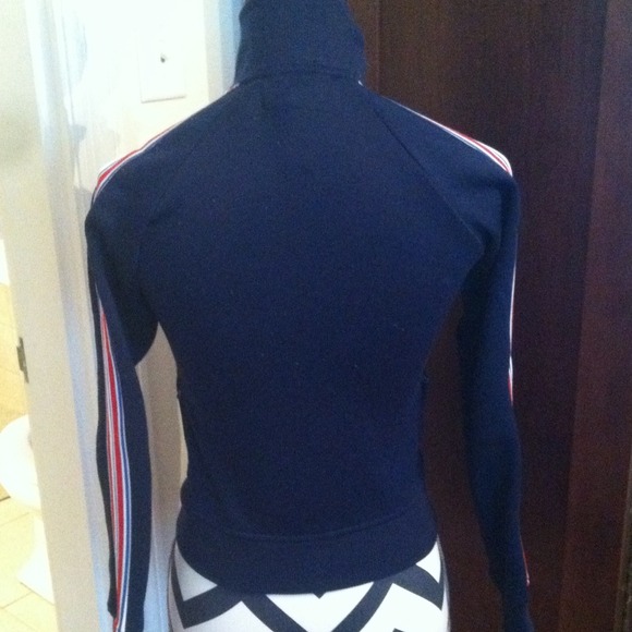 A & F track jacket - Picture 3 of 3