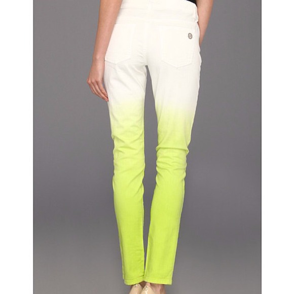 NWT Michael Kors skinny dipped ombré jeans! - Picture 2 of 4