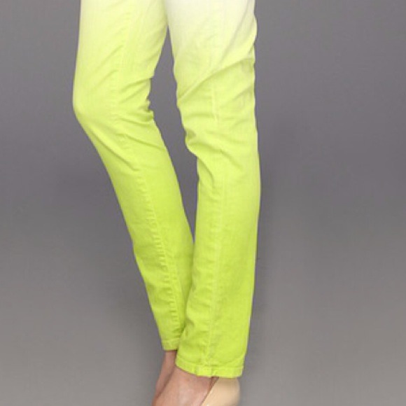 NWT Michael Kors skinny dipped ombré jeans! - Picture 4 of 4