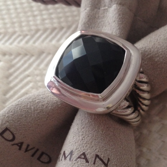 🎉SOLD🎉AUTHENTIC David Yurman blk onyx Albion