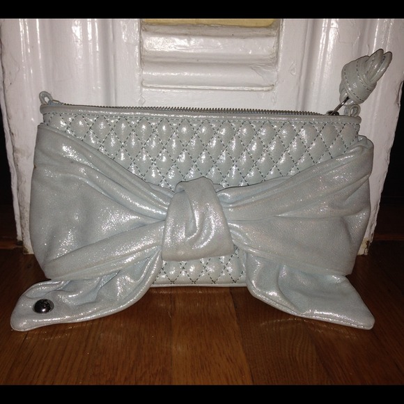Juicy Couture Clutches & Wallets - HOLD Beautiful Juicy Couture clutch in light blue
