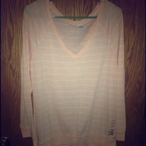 VS PINK Long Sleeve Top