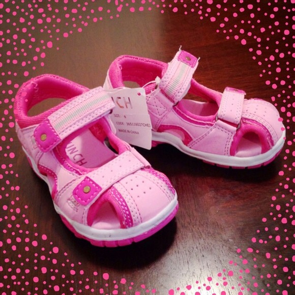 NWT Toddler Girl Active Sandals