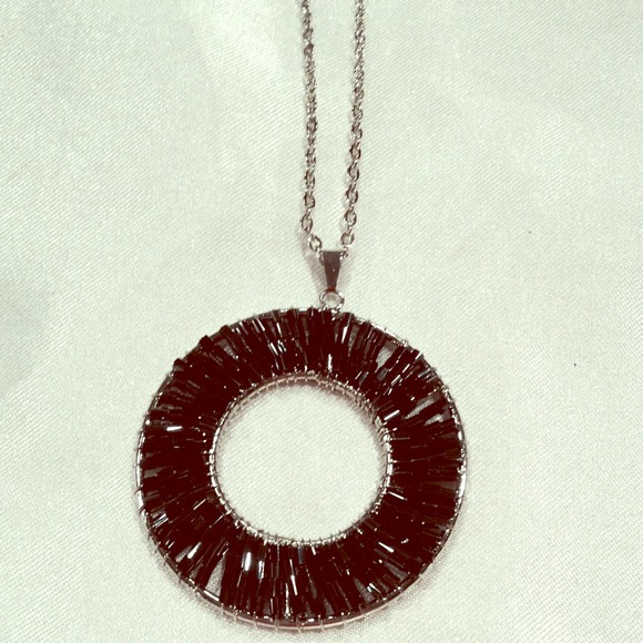 Circle Sparkle Beaded Necklace 😍