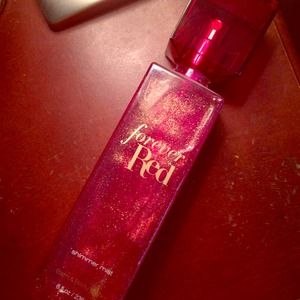Bath & Body Works "Forever Red" Shimmer Mist