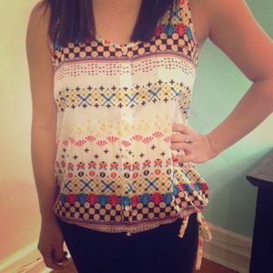 Forever 21 patterned top