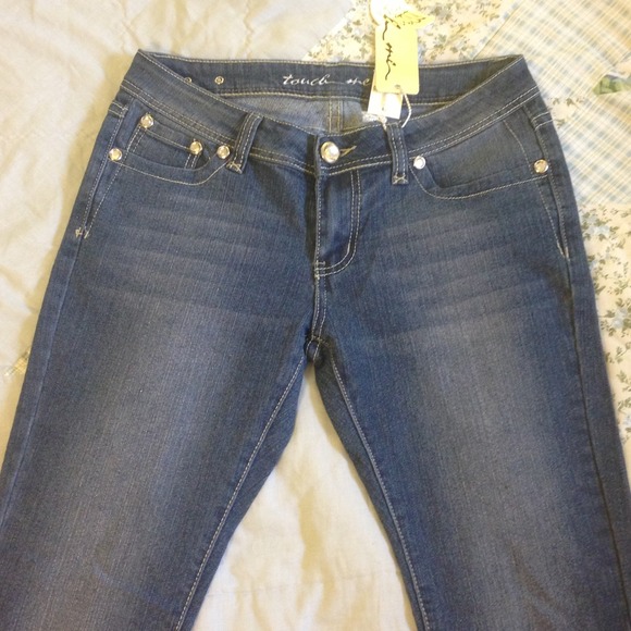 🆕🎉HOST PICK!🎉Must have jeans! - Picture 2 of 4
