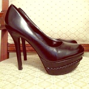 Black Carlos Santana Heels