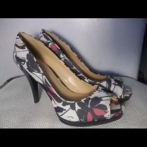 Nine West Open Toe Pump