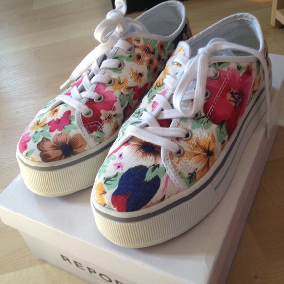 Platform Report Shoes