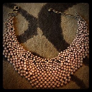 Light pink bead jewel necklace