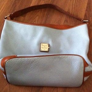 Dooney &boorkey purse