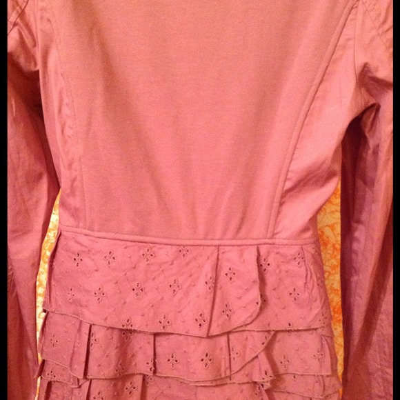 🎀🎀 SPRING 🎀🎀🎀Lilac eyelet  jacket/blazer. - Picture 4 of 4