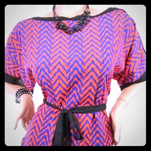 💄REDUCED-Boutique Blouse-New W/tags