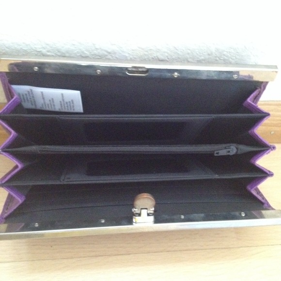 Wallet - Picture 3 of 4