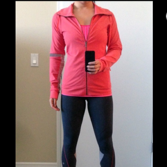 Splits 59 jacket. Like Lululemon - SOLD on EBay - Picture 2 of 2