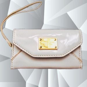 Michael Kors IPhone 4S Wallet Case