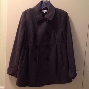 Wool pea in the pod maternity coat!