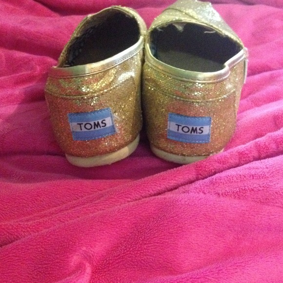 Gold sparkle toms - Picture 2 of 4