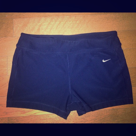 SOLDBUNDLE W JBRAND Black nike spandex yoga shorts