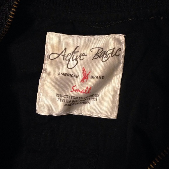 Short jacket - Picture 2 of 2