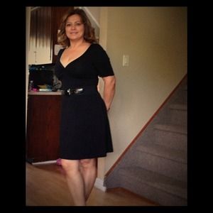 Black dress / casual