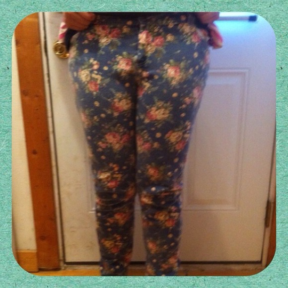 Floral Denim super cute!