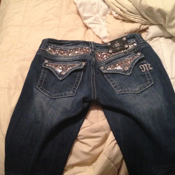 💥Size 30 boot cut Miss Me jeans💥 marked down!