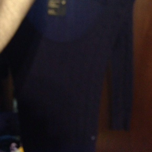 American eagle sweater