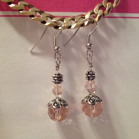 Glass Bead earrings by Dawn - Picture 1 of 1