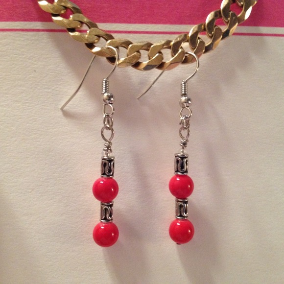Red Glass Bead Earrings by Dawn - Picture 1 of 1